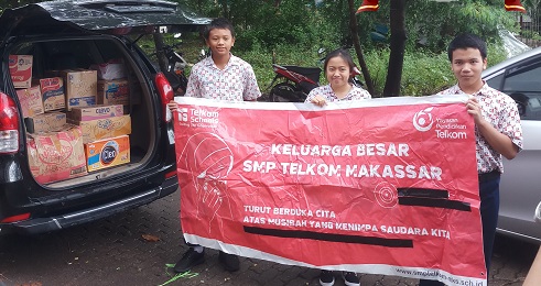 SMP Telkom Makassar Berbagi Terhadap Korban Bencana Banjir Gowa