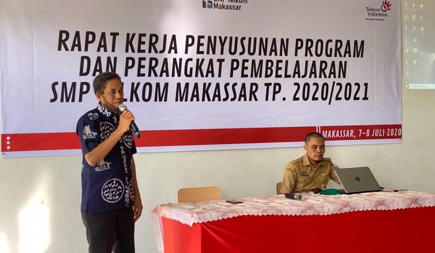 RAPAT KERJA DALAM RANGKA MENYONSONG ERA NEW NORMAL KBM TP 2020/2021