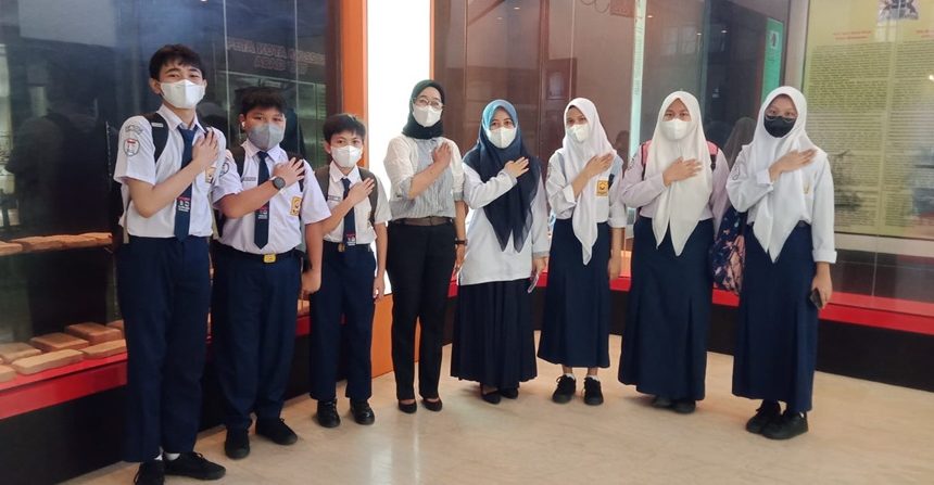 BELAJAR ASIK DI MUSEUM KOTA MAKASSAR