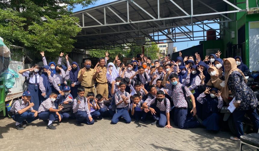 Kegiatan Project Base Learning Siswa Kelas 7 SMP Telkom Makassar