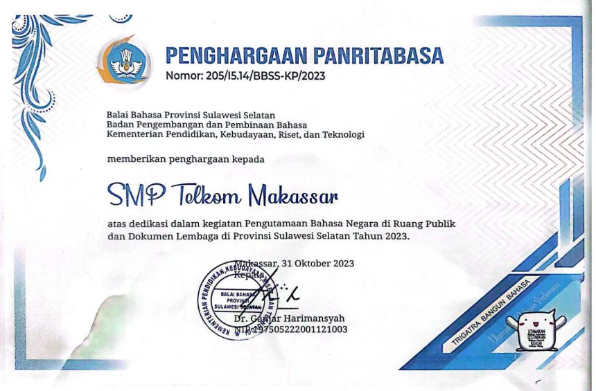 SMP Telkom Makassar mendapatkan penghargaan PANRITABASA dari Balai Bahasa Provinsi Sulawesi Selatan.