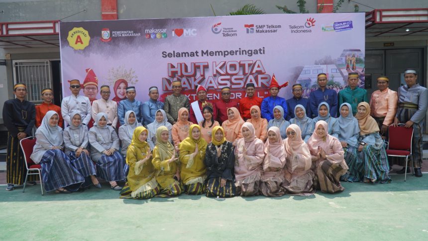 Perayaan HUT Kota Makassar ke-416 di SMP Telkom Makassar