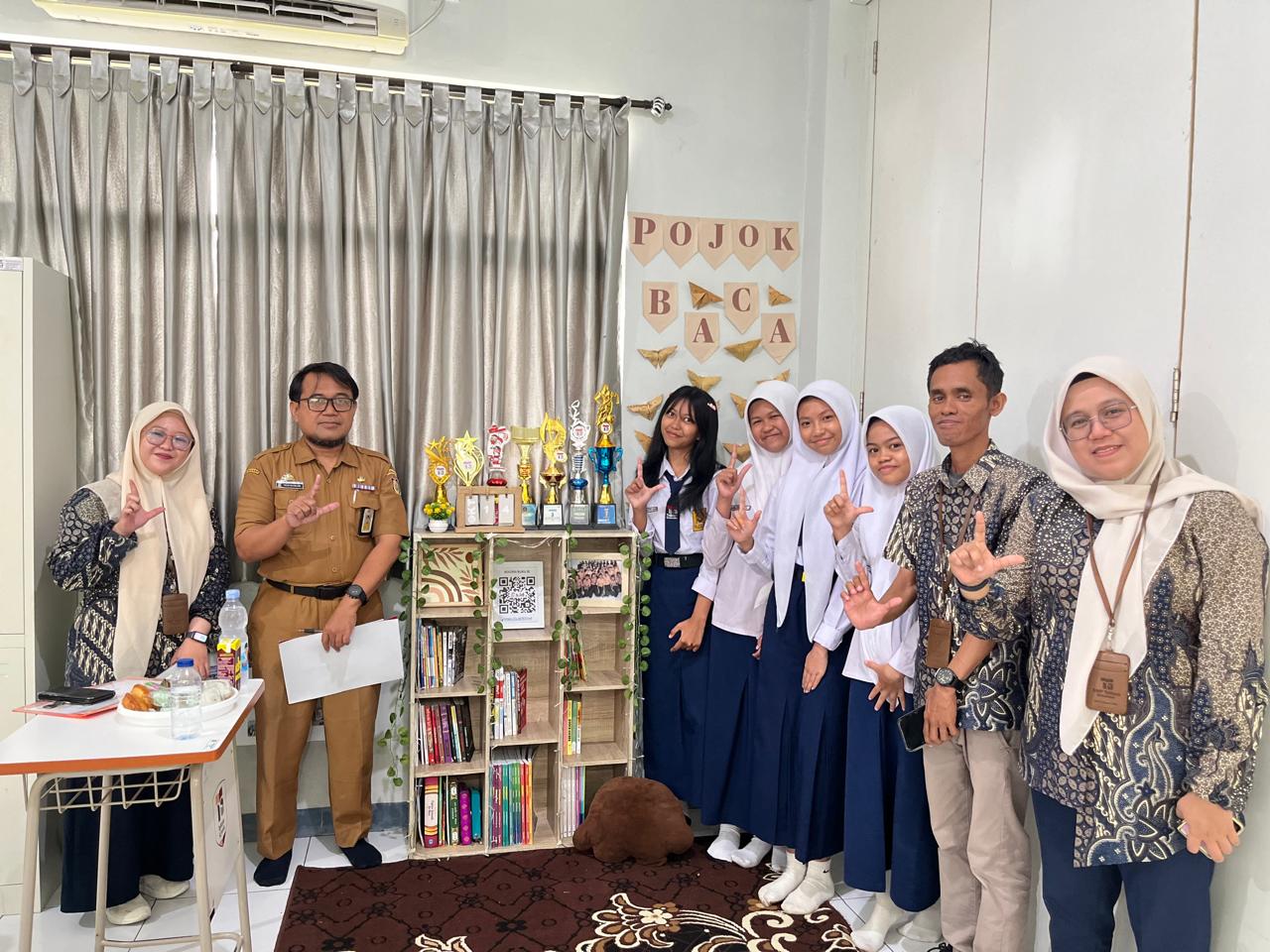SMP Telkom Makassar Gelar Lomba Pojok Baca untuk Wujudkan Sekolah Berbudaya Literasi
