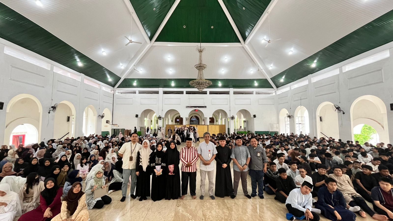 Peringatan Isra’ Mi’raj Nabi Muhammad saw “Satu Perjalanan Iman, Sejuta Harapan di Masa Depan.”