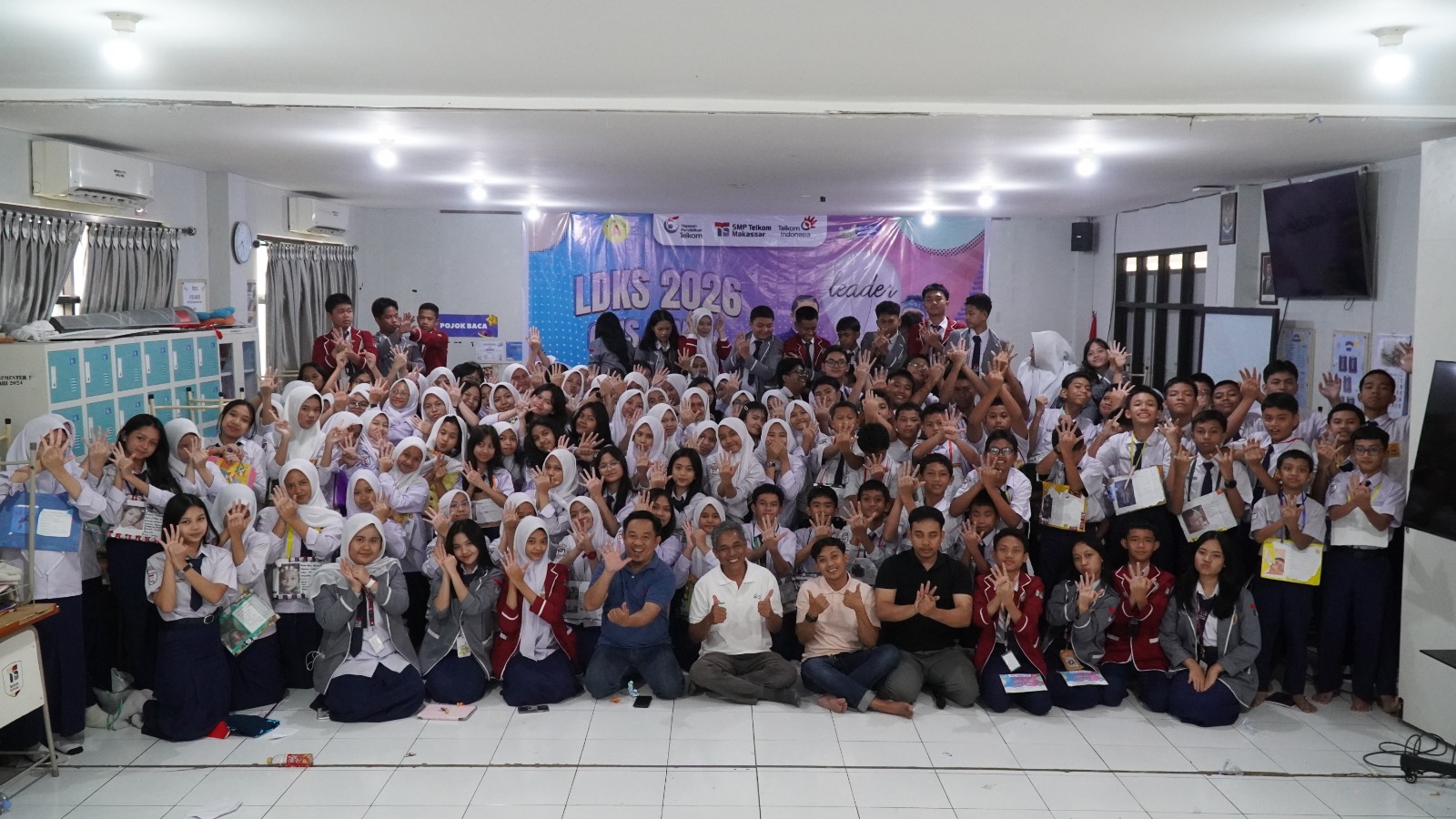 LDK OSIS DAN MPK SMP TELKOM MAKASSAR 2026